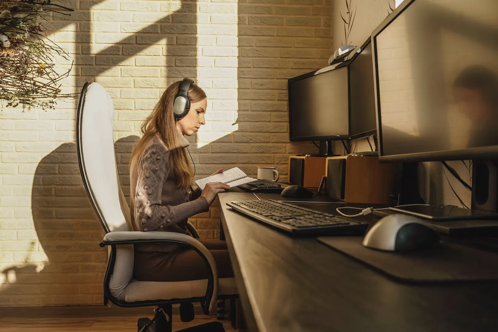 How to Keep Remote Work Safe With Secure Texting & Messaging